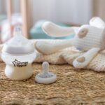 bình sữa tommee tippee