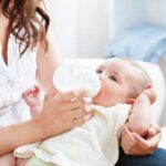 sữa cho trẻ sơ sinh mẹ uống được không